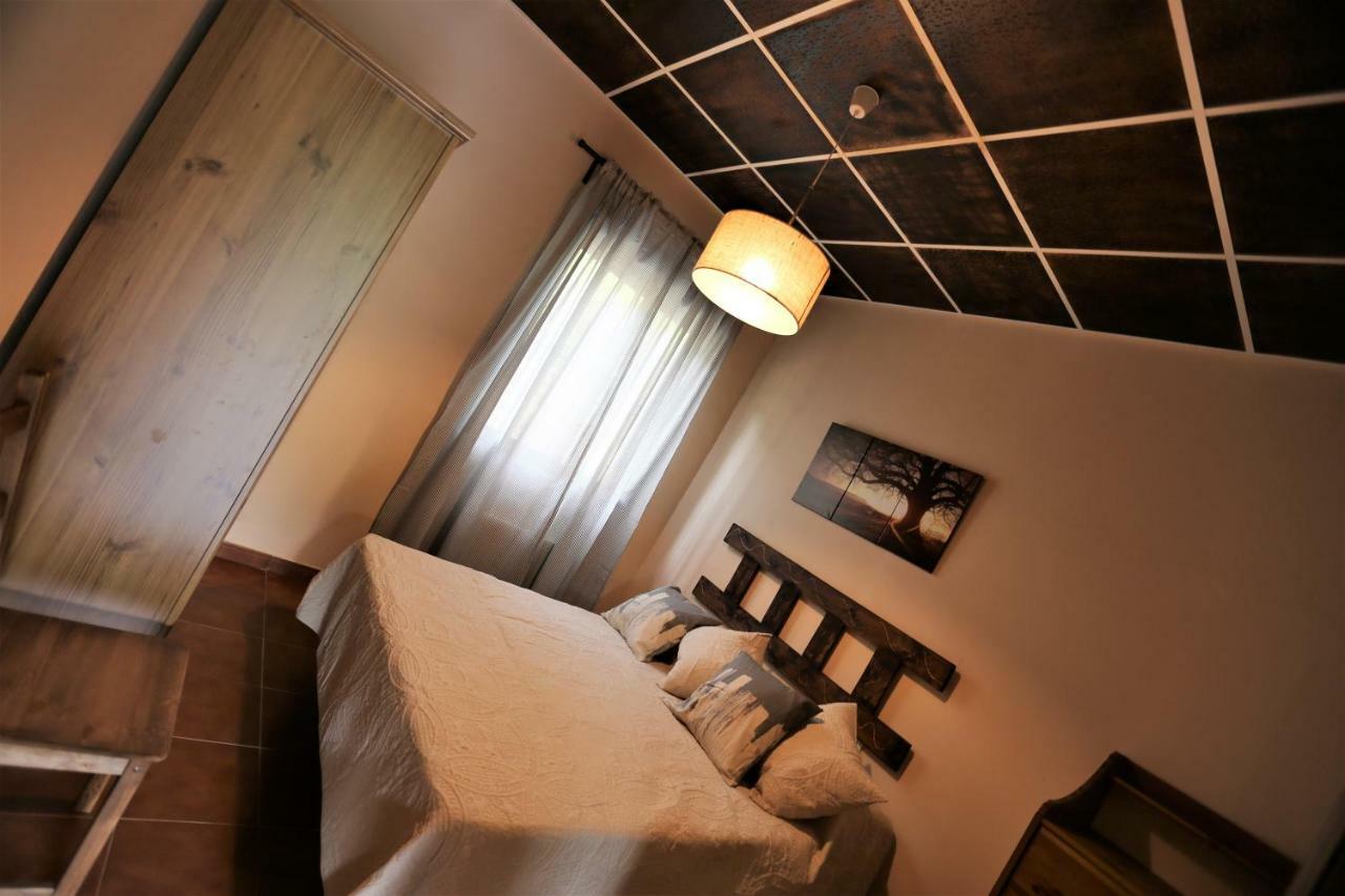 Casa Rural El Bonito กาซาญา เดลา เซียร์รา ภายนอก รูปภาพ