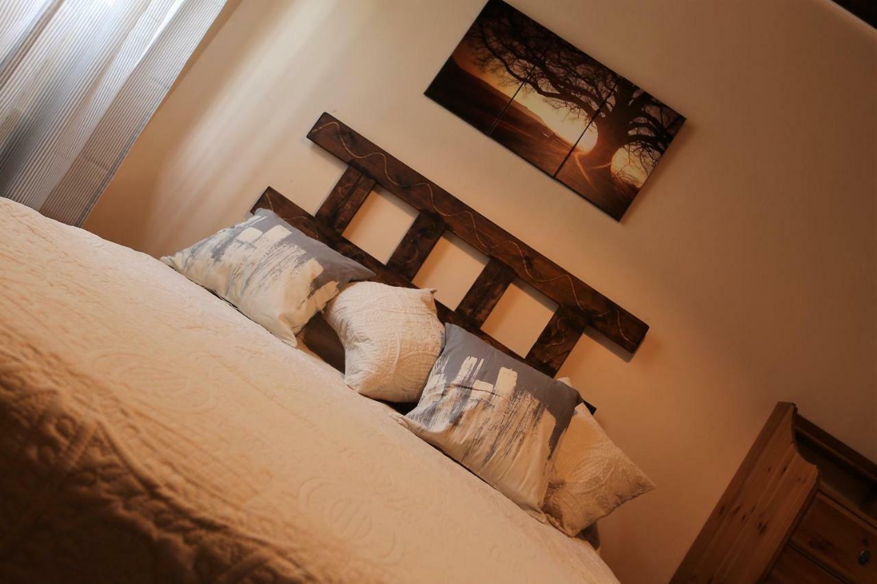 Casa Rural El Bonito กาซาญา เดลา เซียร์รา ภายนอก รูปภาพ